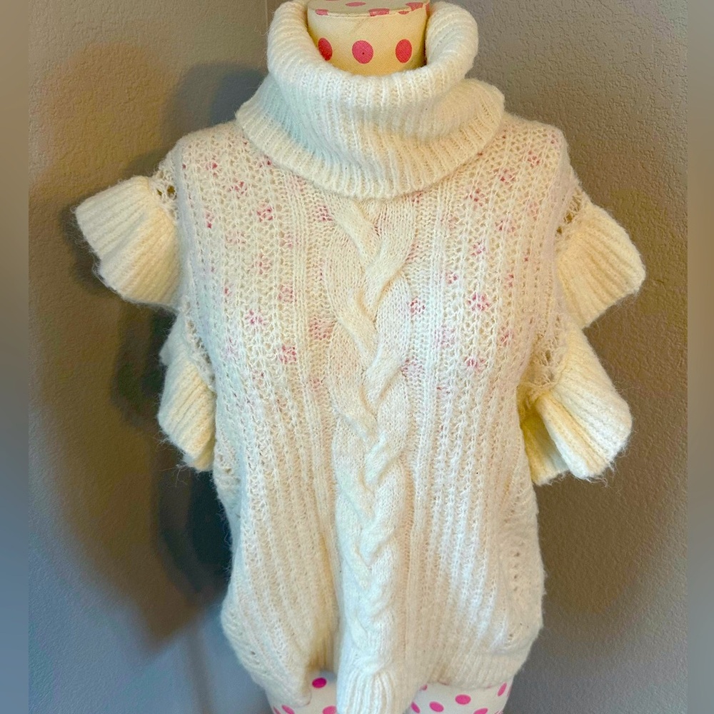 Mystree cowl neck sweater vest